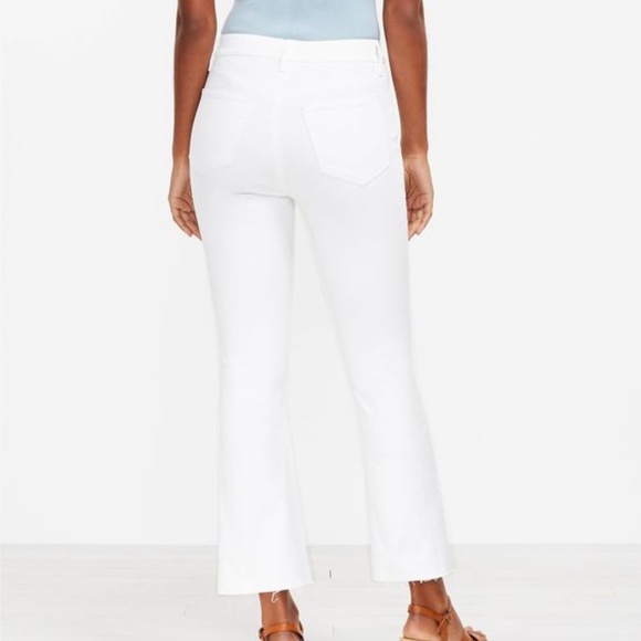 LOFT Curvy Fresh Cut High Rise Kick Crop Jeans In White - Picture 2 of 4